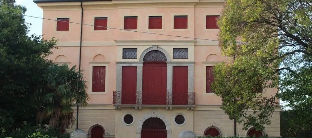 Luxury Villa in Romano D Ezzelino, Romano d'Ezzelino — photo 1