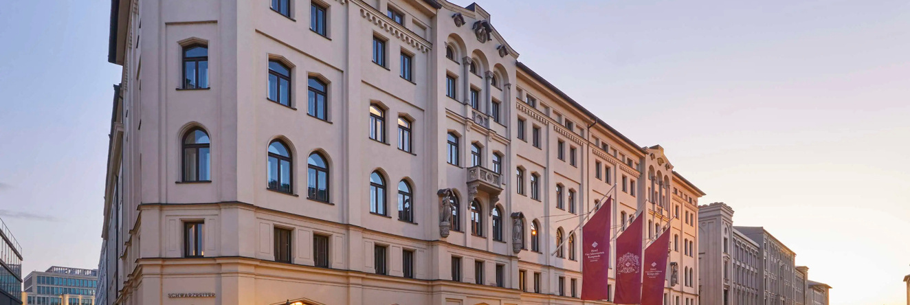 Hotel Vier Jahreszeiten Kempinski München, Мюнхен — фото 1