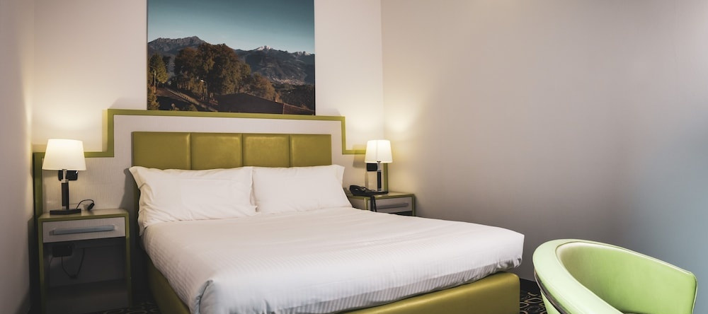 San Valentino Hotel, Villa di Serio — photo 1