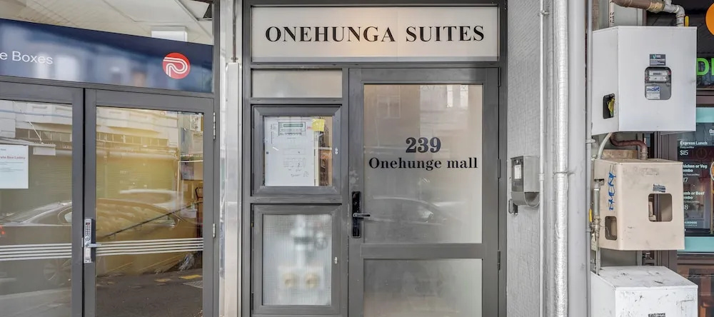 Onehunga Suites, Окленд — фото 1