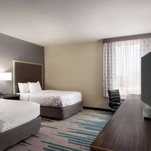 La Quinta Inn & Suites By Wyndham Clovis Ca, Кловис — фото 3