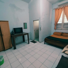 Oyo 90865 Hotel Kusuma Purwakarta, Пурвакарта — фото 2