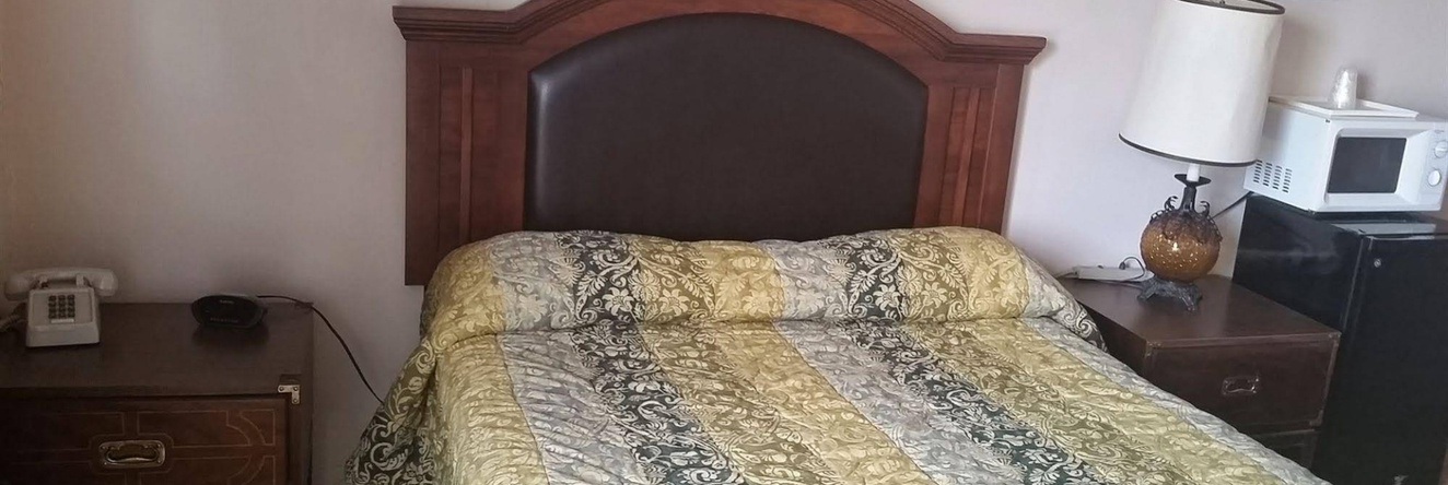 White Pine Motel, 伊利 — 照片 1