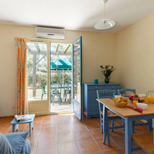 Maisonette In Gaujac Near Provencal Village, Гожак — фото 3