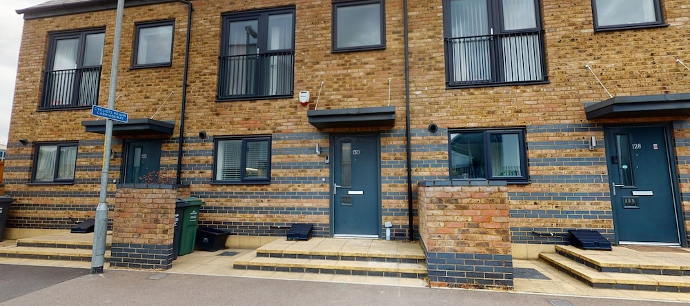 The Central Lodge II, Dartford — photo 1