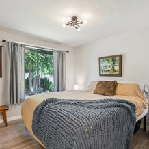 Modern Forest Escape Near Hikes & Lake 6 Bedroom Home, 莱克史蒂文斯 — 照片 5