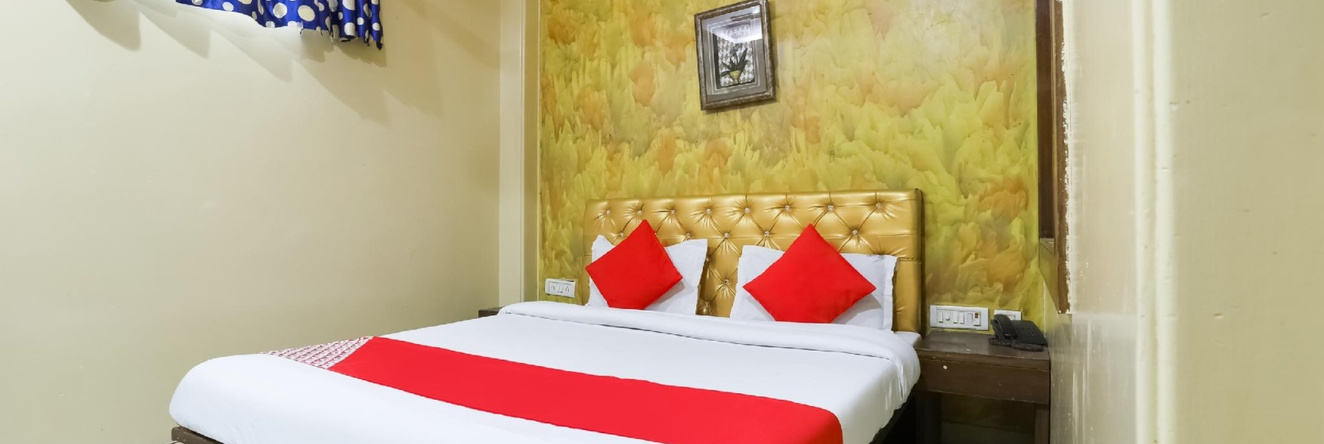 Oyo 73674 Hotel Sampuran Inn, Гондия — фото 1