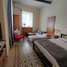 Ellas Place, Tarxien — photo 4