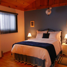 Duck Pond Bed & Breakfast Cottage, Leamington — photo 2