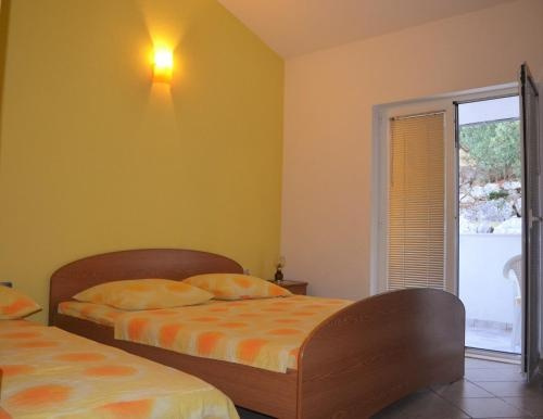 Apartmants Bubalo, Trpanj — photo 1