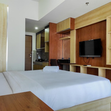 Cozy Studio At Vida View Makassar Apartment, Макассар — фото 2