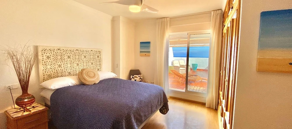 3bed Penthouse With Large Terrace & Sea View, 加鲁查 — 照片 1