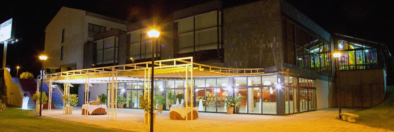 Hq La Galeria Hotel-Restaurante, Бургос — фото 1