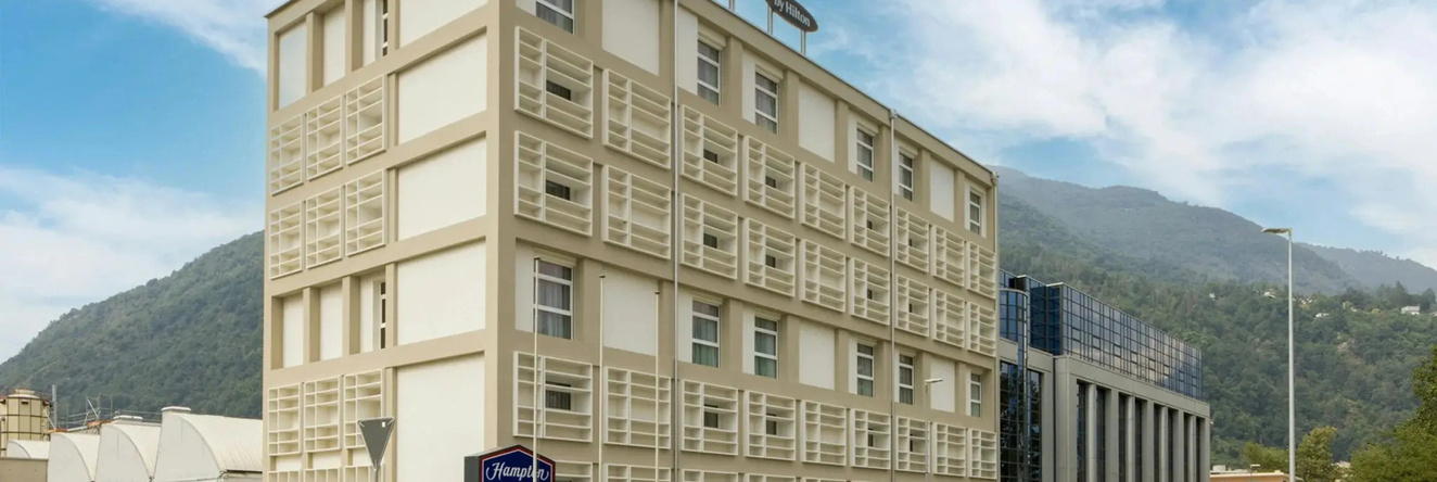 Hampton By Hilton Locarno, Losone — photo 1