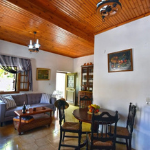 Traditional Greek Maisonette in Antiperni Village, Karousades — photo 2