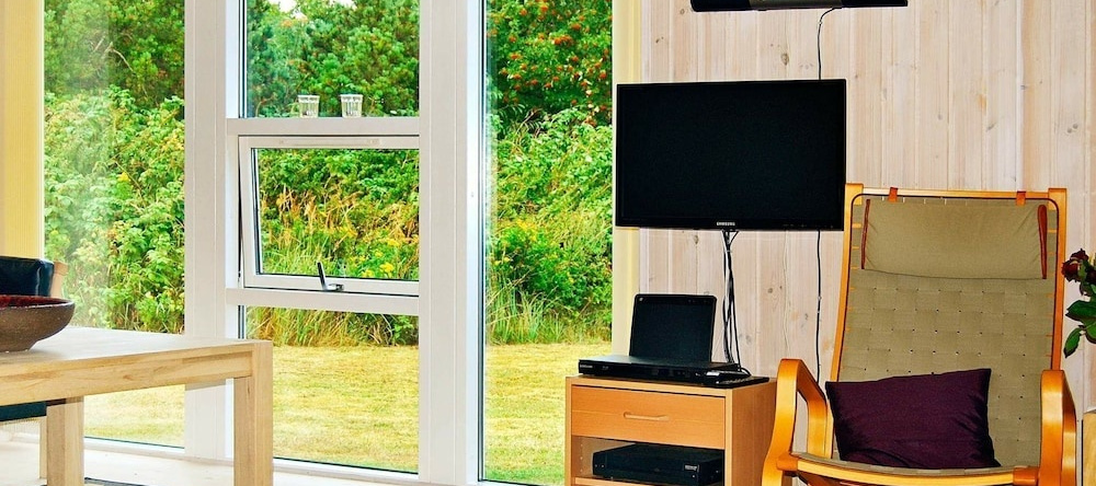 Modern Holiday Home In Sæby With Sauna, Себю — фото 1