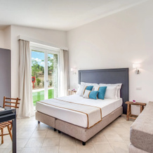 Cala Sinzias Resort, 卡斯蒂亚达斯 — 照片 4