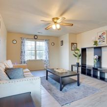 Walk To Fairgrounds! Hagerstown Townhome W/ Deck, Хейгерстаун — фото 5