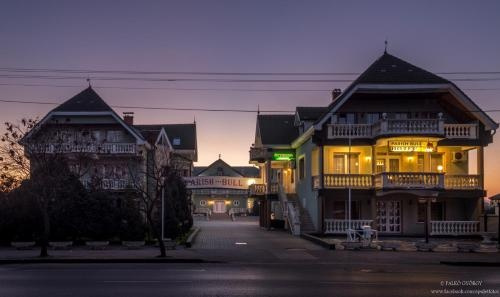 Parish Bull Hotel, 基什瓦尔道 — 照片 1