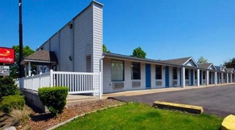 Econolodge Youngstown, Остинтаун — фото 1