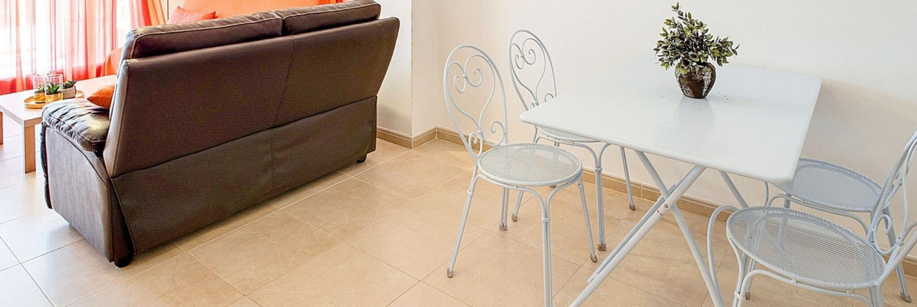 Comfortable Apartment At Only 100 Metres From The Sea, 安波斯塔 — 照片 1