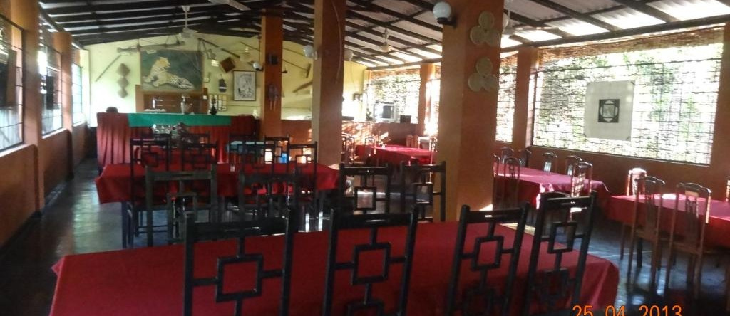 S and K Safari Village Hotel - Wasgamuwa, 汉杜加穆瓦 — 照片 1