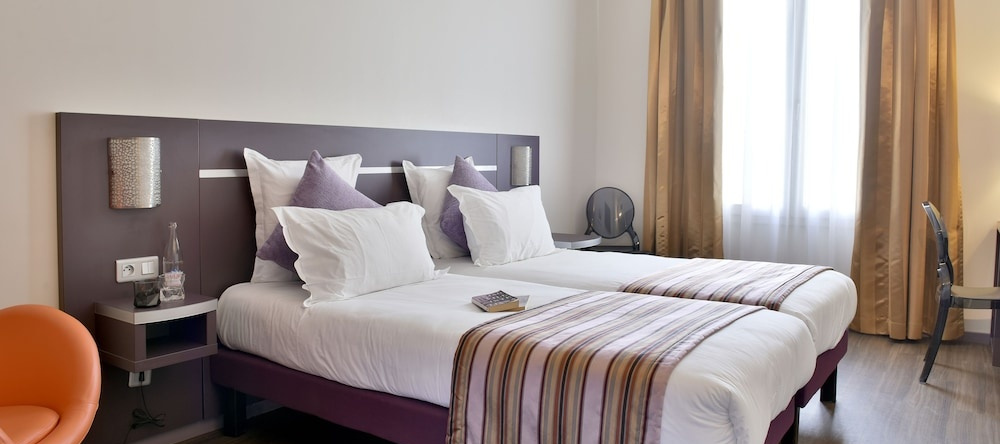 Hotel Arles Plaza, 阿尔勒 — 照片 1