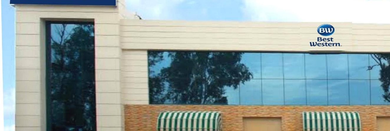 Continent Hotel Nakodar, 帕格瓦拉 — 照片 1