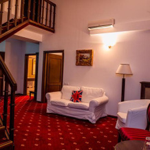 Hotel Emire, Зарнести — фото 2