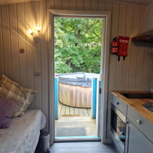 Cabin - Sleeps 2 hot tub & Parking, 班威 — 照片 4