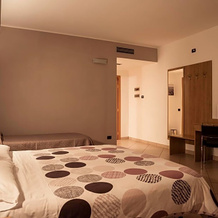 Manhattan Village Hotel, 苏尔莫纳 — 照片 5