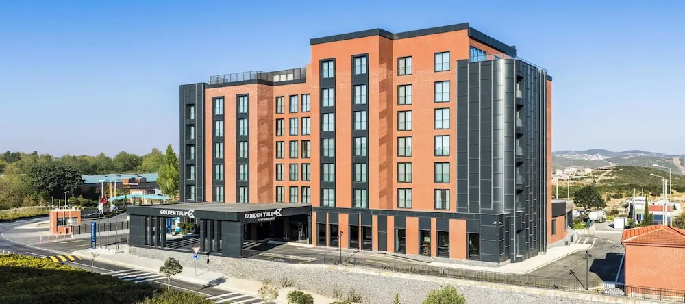 Golden Tulip Gebkim Kocaeli, Диловасы — фото 1
