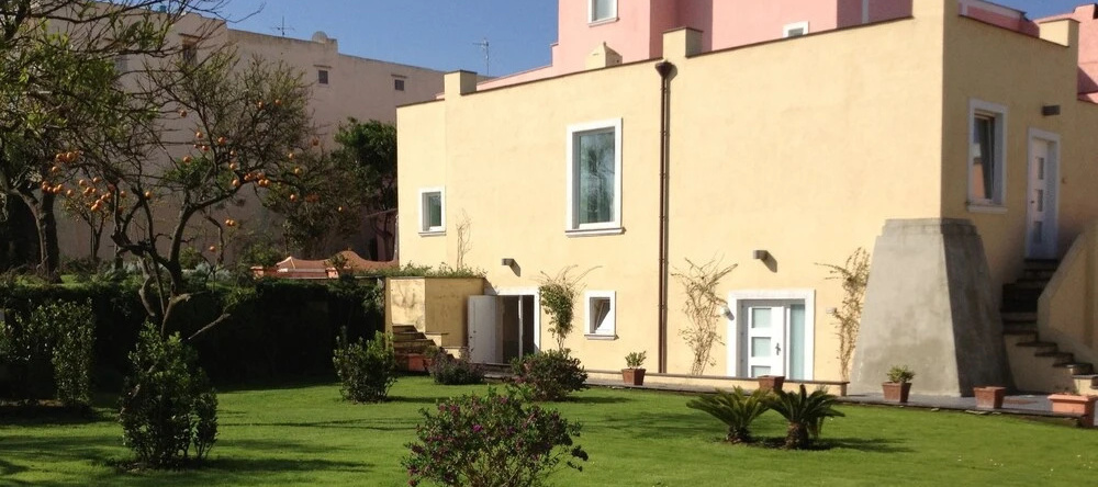 Hotel 'A Sciulia, Procida — photo 1
