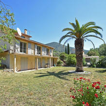 Child & dog friendly villa with private swimming pool and fenced garden on the river, 罗克布兰 — 照片 2