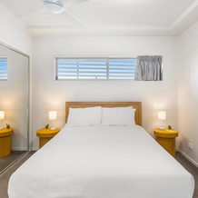 Birtinya 1-bed With Canal Views and Pool, 伯廷亚 — 照片 2