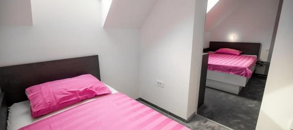 Golf Apartment, Моравске-Топлице — фото 1