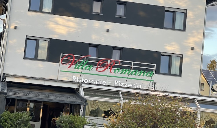 Hotel Restaurant Villa Romana, Hainburg — photo 1