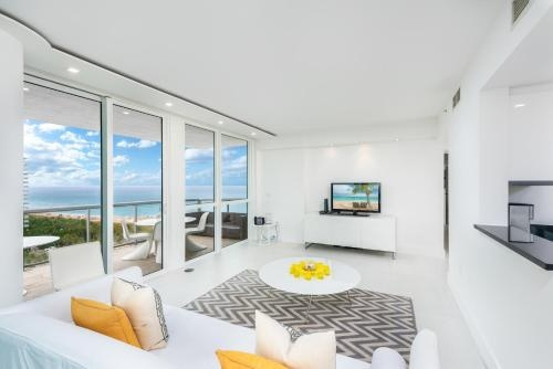 4 Bedroom Oceanview Private Residence at The Setai Miami Beach, 迈阿密海滩 — 照片 1