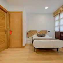 Hostal Restaurante La pinta, 安普埃罗 — 照片 5