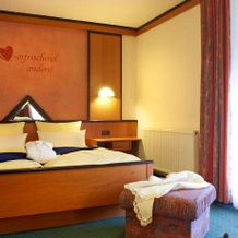 Wanderhotel Grüner Baum, 巴赫 — 照片 2