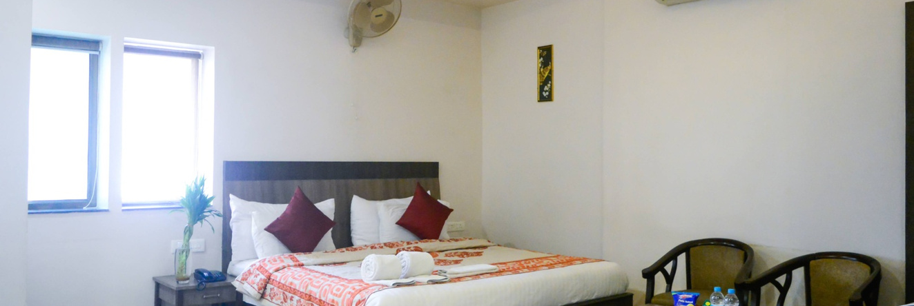 Hotel City Inn, 贾巴尔普尔 — 照片 1