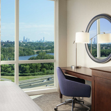 Hampton Inn & Suites Teaneck Glenpointe, Тинек — фото 3