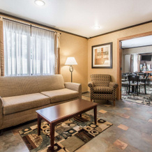 Quality Inn & Suites Decorah, Decorah — photo 4
