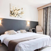 Les Aubuns Country Hôtel, Сен-Жиль — фото 4
