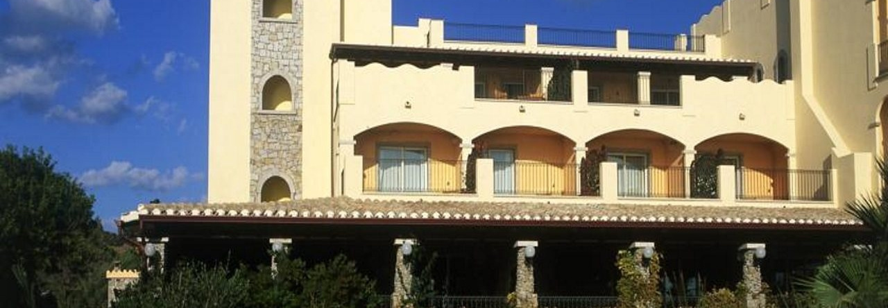 Hotel Stella Maris, Villasimius — photo 1