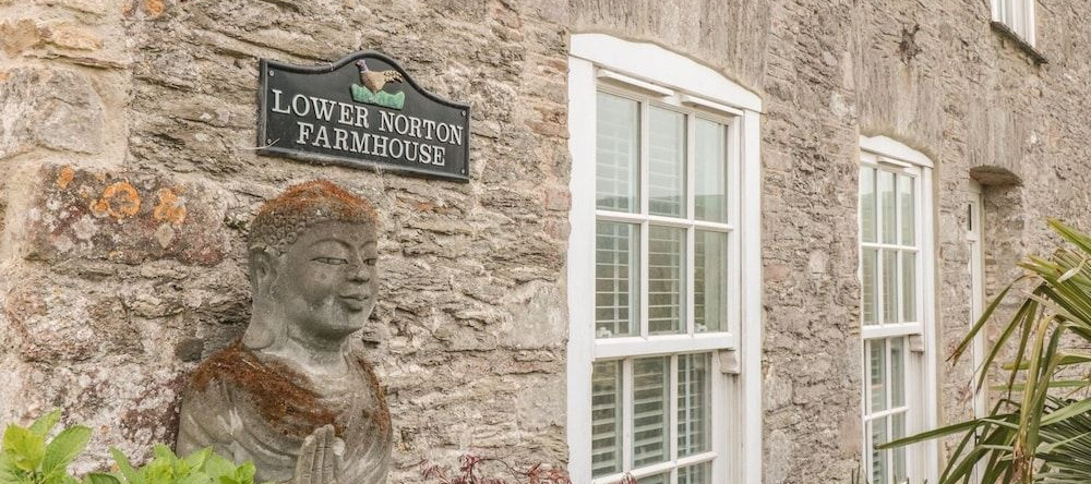 Lower Norton Farmhouse, 达特茅斯 — 照片 1