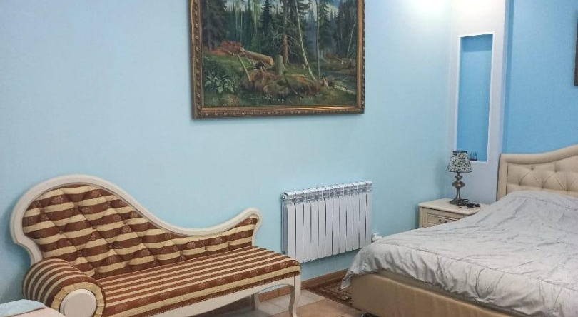 Анна И Король На Мирном Переулке, Ртищево — фото 1