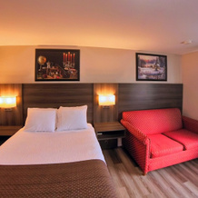 Maple Leaf Inn & Suites, 金卡丁 — 照片 3