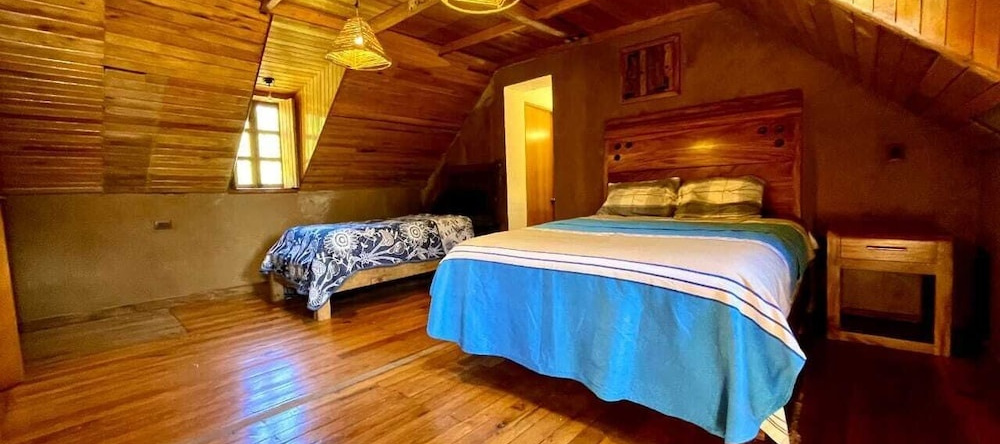 Hermosa cabaña 6 pax a 10 min Patzcuaro, 圣克拉拉德尔科布雷 — 照片 1