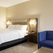 Holiday Inn Express Brady, Брейди — фото 2